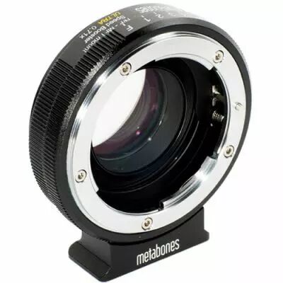 Adaptateur Metabones Speed ​​Booster Ultra 0.71x pour objectif Nikon G vers appareil photo Micro Four Thirds-Mount