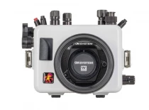 Caisson &eacute;tanche 200DLM/A pour appareils photo hybrides OM System OM-5, OM-5 II et Olympus OM-D E-M5 III