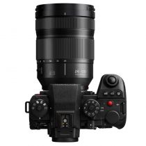 Lumix S1IIE + L 24-105 mm f/4 Macro OIS