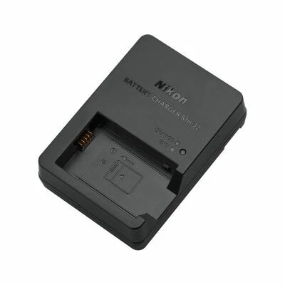 MH-32 chargeur nikon