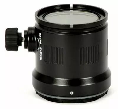 Nauticam d�me 45 compatibble avec le sony monture E 30mm f3.5 macro et monture E �galement le 16-50 pz f3.5-5.6 OSS
