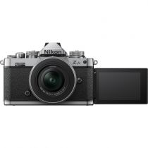 Nikon Z fc + Nikon Z 16-50 silver SE