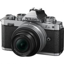 Nikon Z fc + Nikon Z 16-50 silver SE