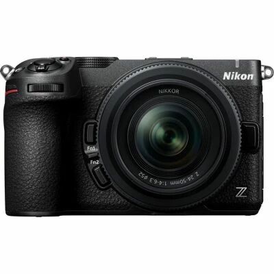 Nikon Z5IIC + 24-50mm f/4-6.3 (noir)