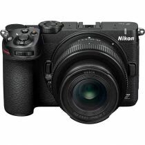 Nikon Z5IIC + 24-50mm f/4-6.3 (noir)