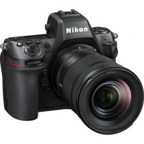 Nikon Z8 avec zoom 24-120mm f/4