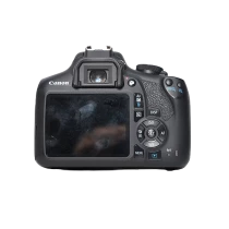 Occasion Canon EOS 2000D + Canon EF-S 18-55mm f/3.5-5.6 IS II