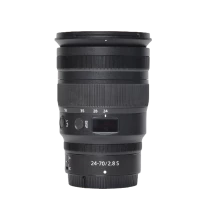 Occasion Nikon Nikkor Z 24-70mm f/2.8 S