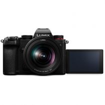 Panasonic Lumix S5 + S 12-60 3.5-5.6 mm