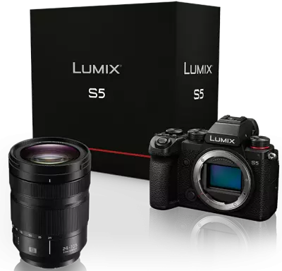 Panasonic Lumix S5 + S 20-60 mm 3.5-5.6