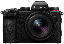PANASONIC Lumix S5D + 18-40mm