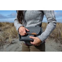 Peak Design Field Pouch v2 (Charcoal)