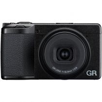 RICOH GR IV