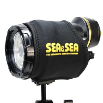 Sea&Sea Protection en N&eacute;opr&egrave;ne pour flash YS-D130R