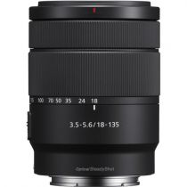 Sony E 18-135 mm f / 3,5-5,6 OSS