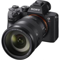 SONY FE 24-70 mm f/4 OSS ZEISS Vario-Tessar T*