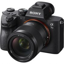 SONY FE 35 mm f/1.8 